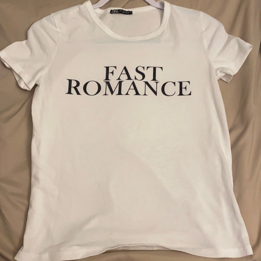 graphic tee